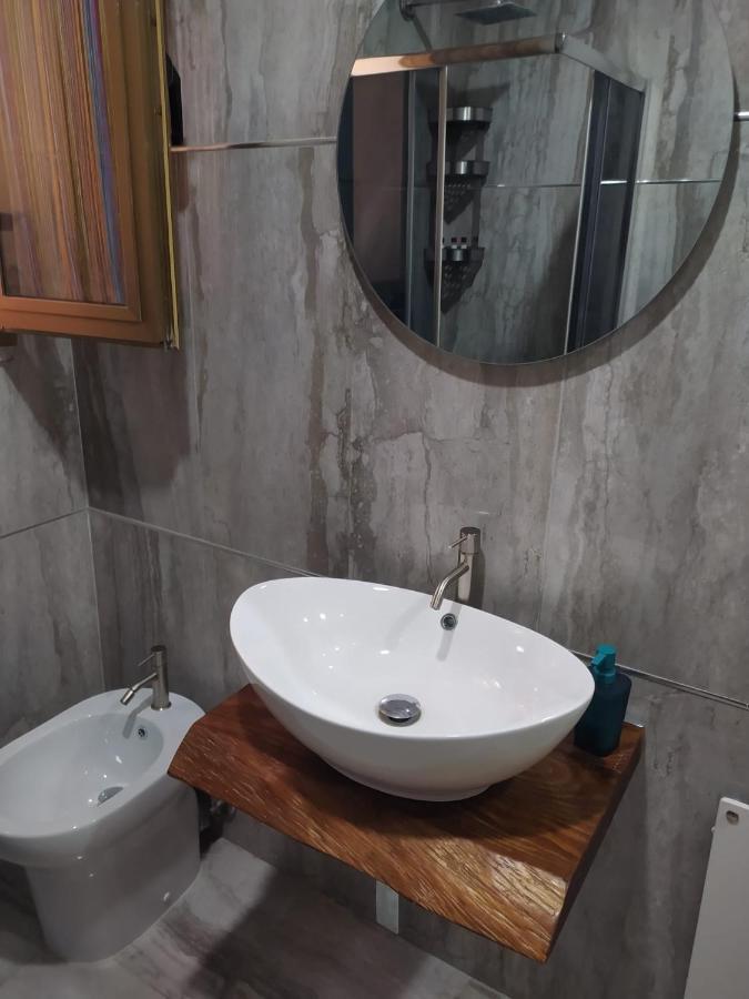 Casa Vacanze Maison Zio Bruno A' Scalinatella Napoli Dış mekan fotoğraf